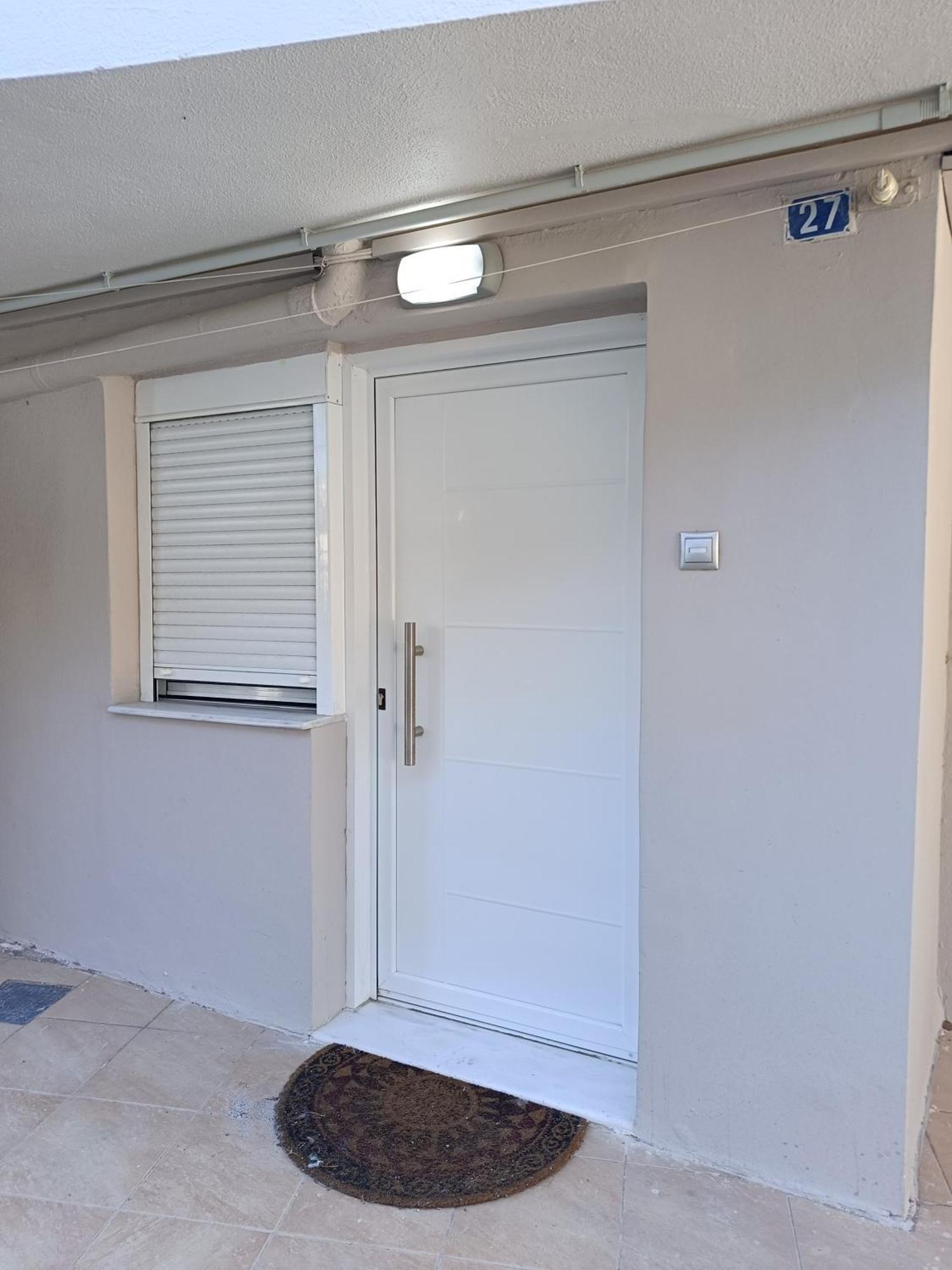Marina'S Seacret Apartment Corinth Zewnętrze zdjęcie