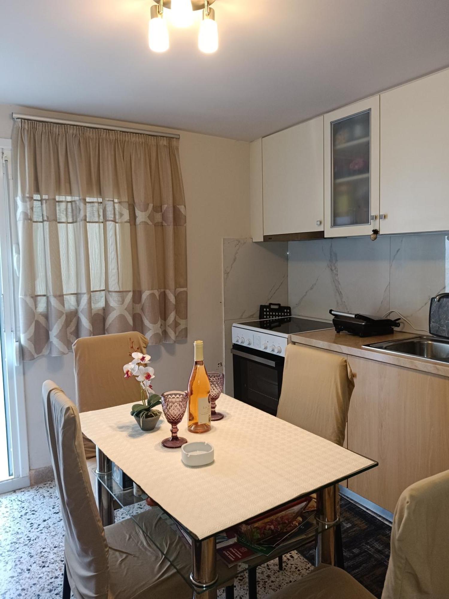 Marina'S Seacret Apartment Corinth Zewnętrze zdjęcie
